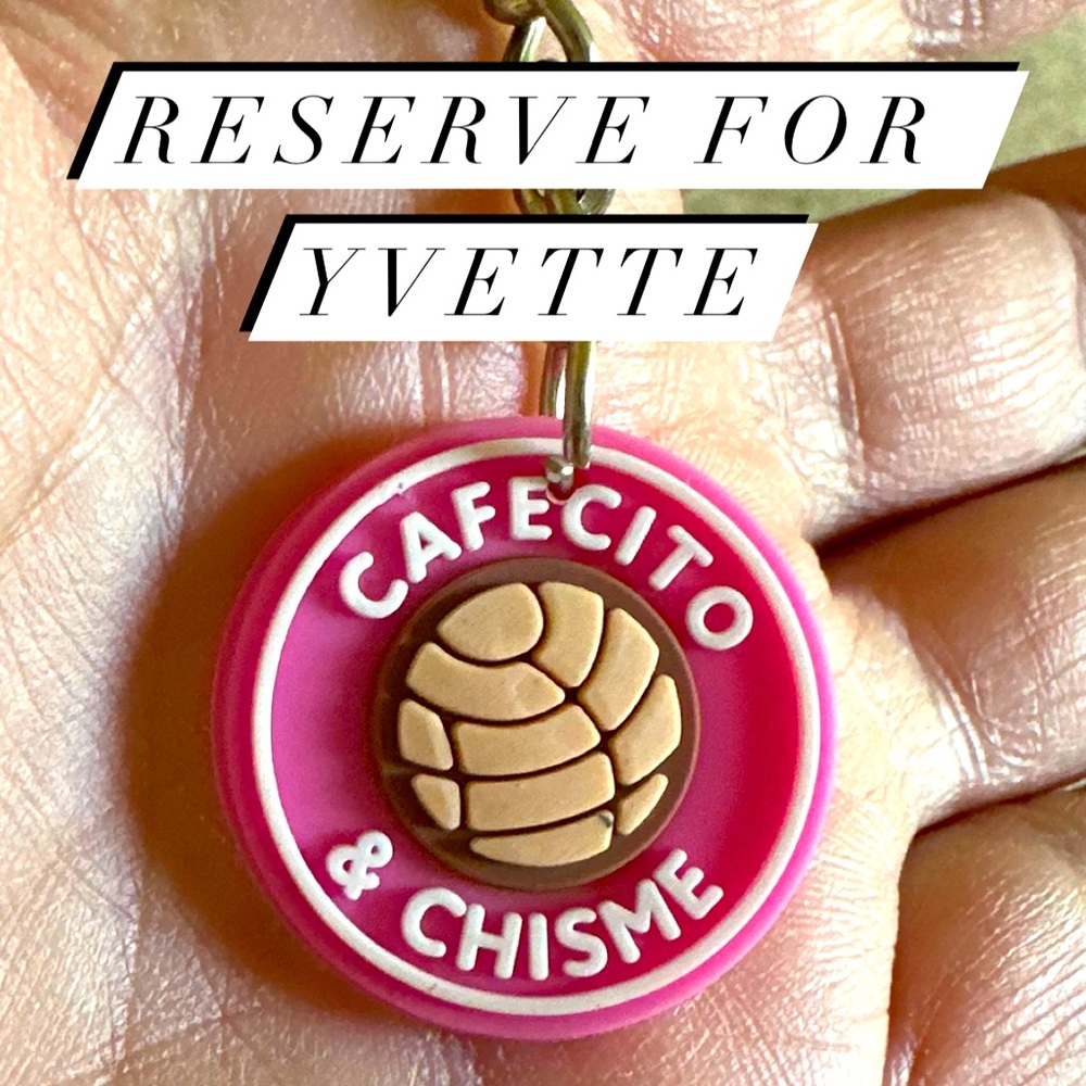 Reserve for buyer Yvette bundle
